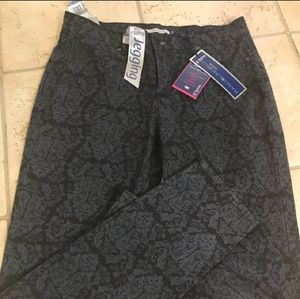 Bandolino stretch Jeans nwt